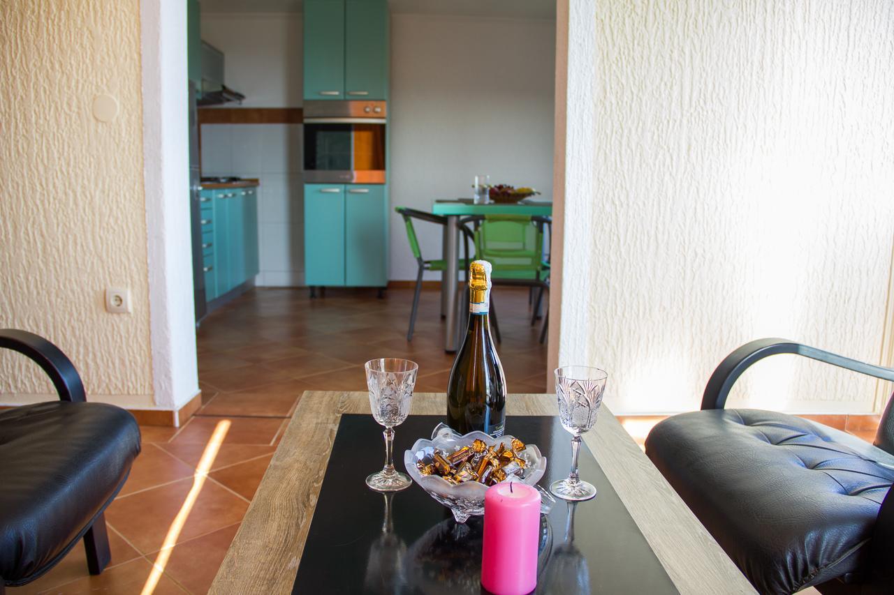 Apartments Lux Seaview Bar Ngoại thất bức ảnh